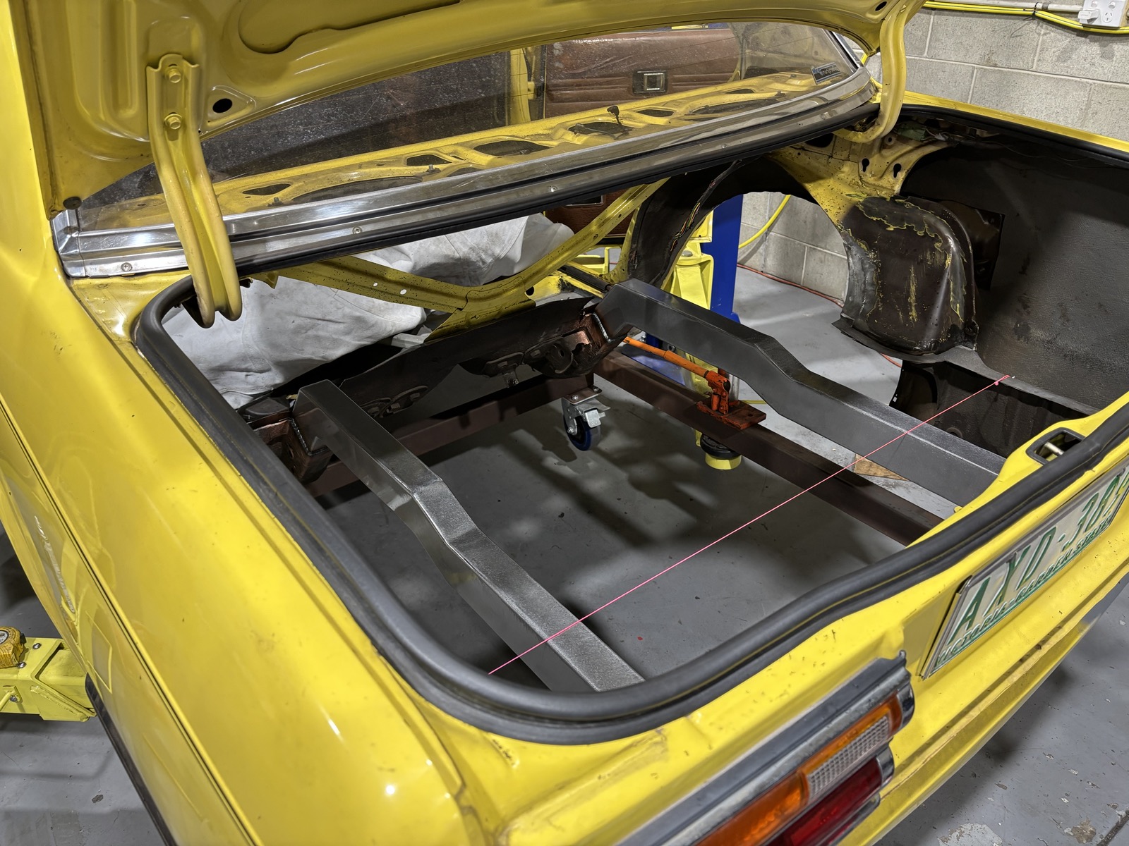 Chassis Mini Tub Work